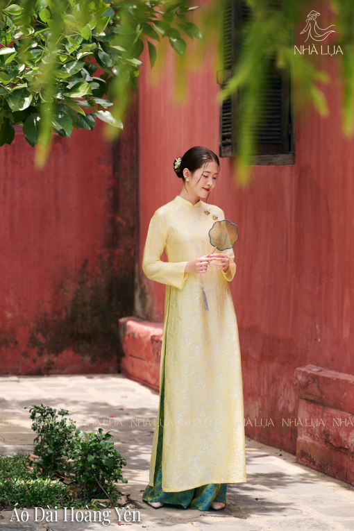 Áo Dài Hoàng Yên May Bằng Lụa Tơ Tằm Cao Cấp Nhà Lụa - Ảnh 6