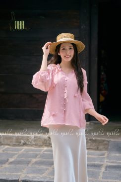 Áo tơ vân hoạ tiết bướm Nhà Lụa