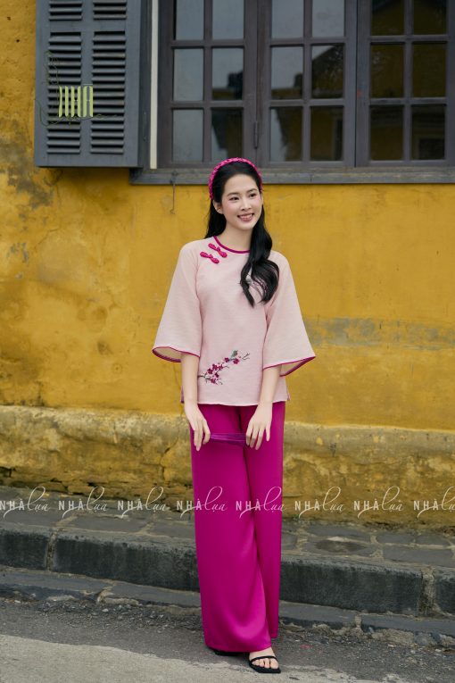 Set Áo Tơ Mềm Thêu Hoa Chim Quần Lụa Sang Trọng Nhà Lụa