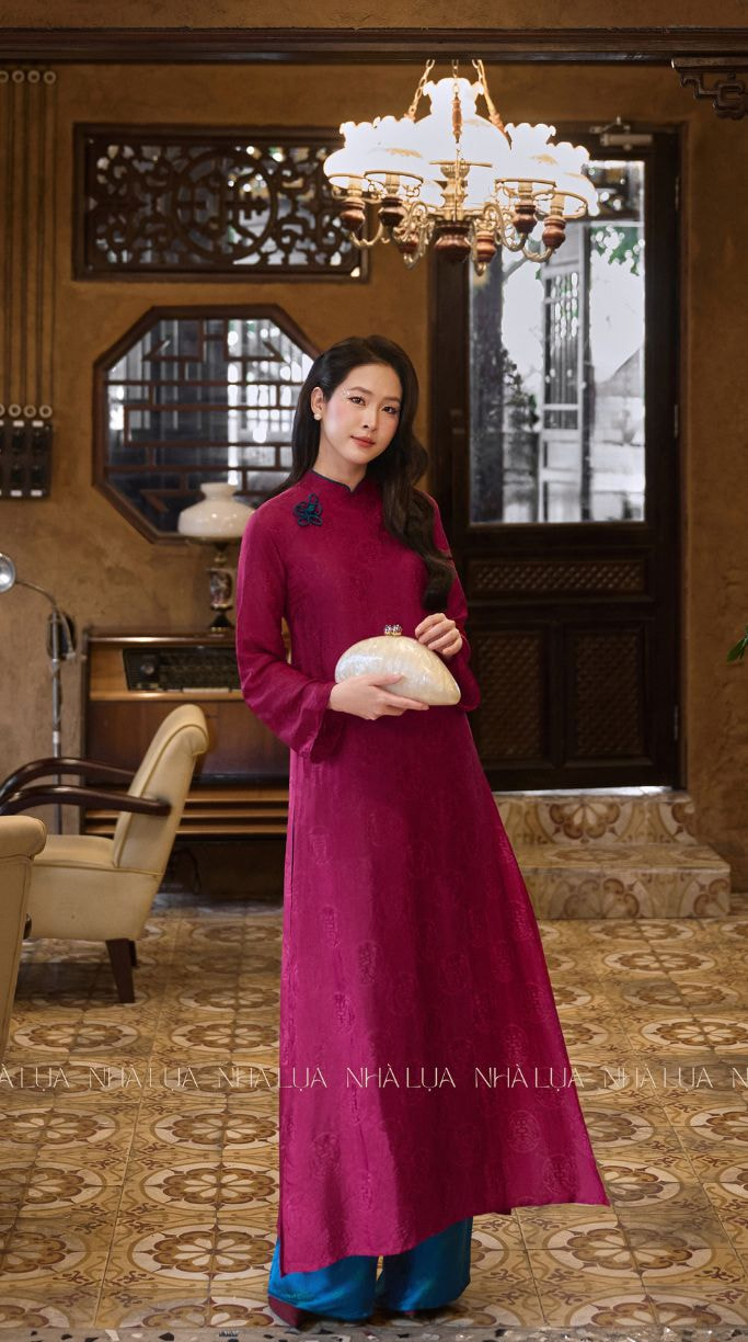 Áo Dài Diên Phúc Màu Đỏ Đậm Pha Tím Lụa Tơ tằm Nha Xá Cao Cấp | Nhà Lụa