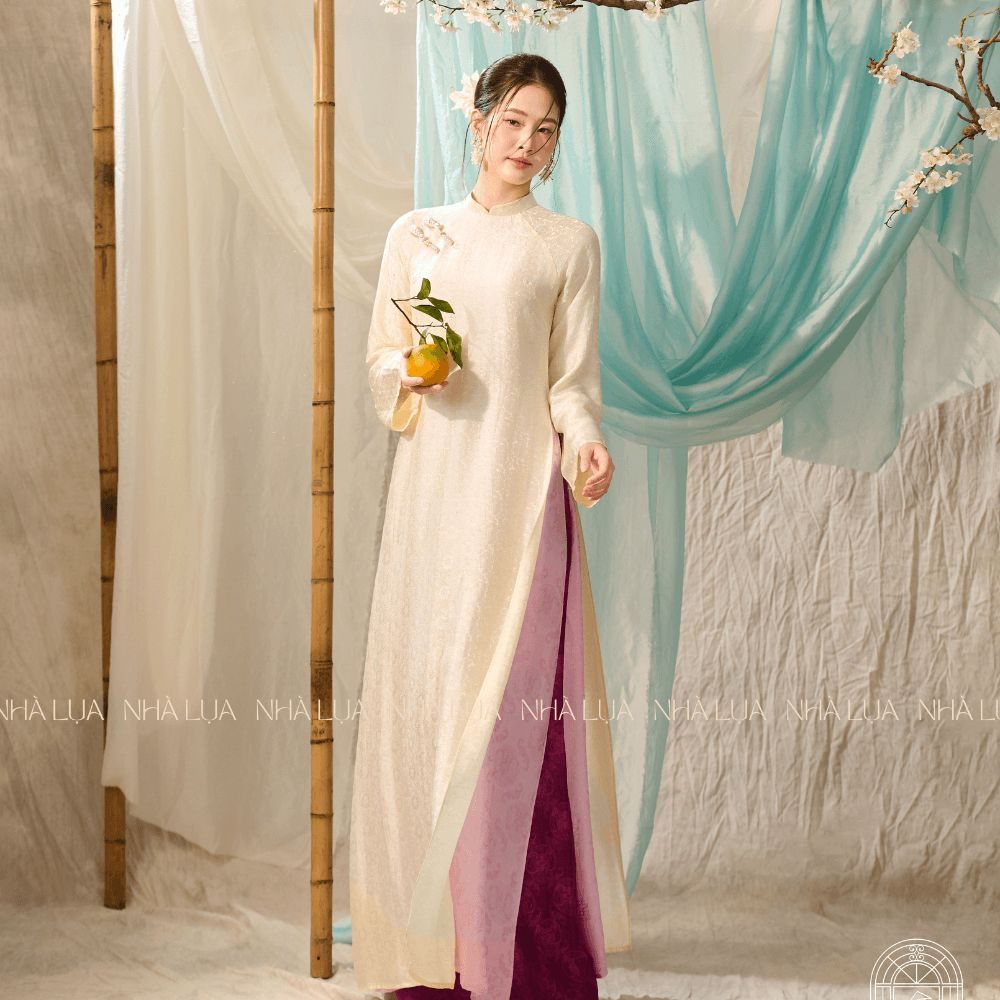 Áo Dài Ngọc Đường Màu Vàng Nhạt Nhà Lụa