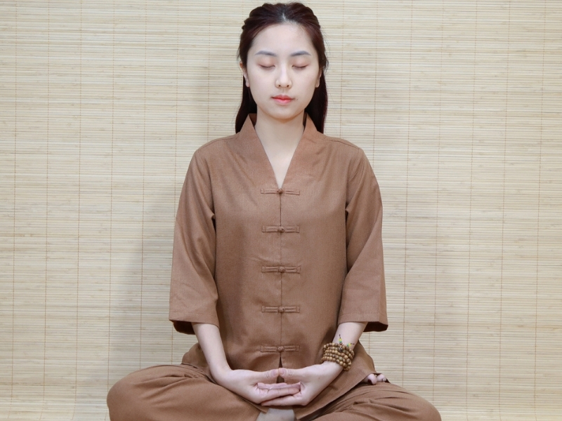 Pháp phục được mặc nhiều khi đi chùa, hành lễ, tu tâm tại gia