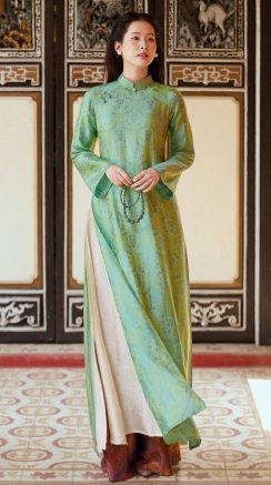 Áo Dài Phom Suông Mộc Dao Màu Xanh Lá Lụa Tơ Tằm Nha Xá Cao Cấp | Nhà Lụa