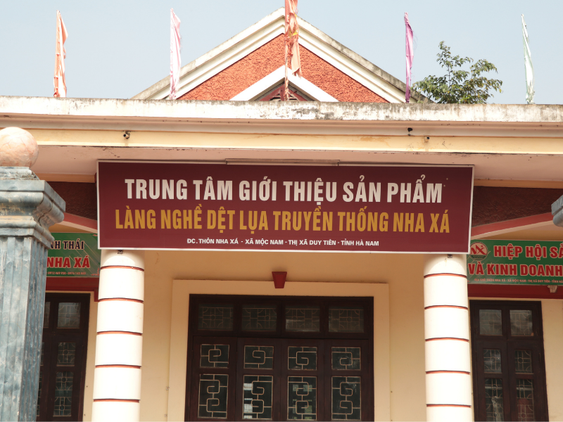 Làng Nghề Dệt Lụa Truyền Thống Nha Xá Tỉnh Hà Nam