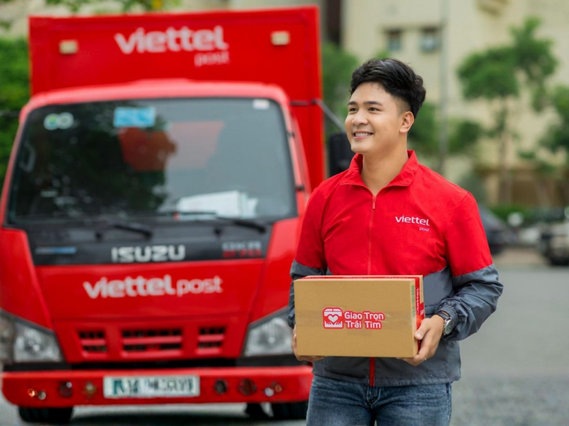 Viettel Post - Một Trong Những Đối Tác Vận Chuyển của Nhà Lụa