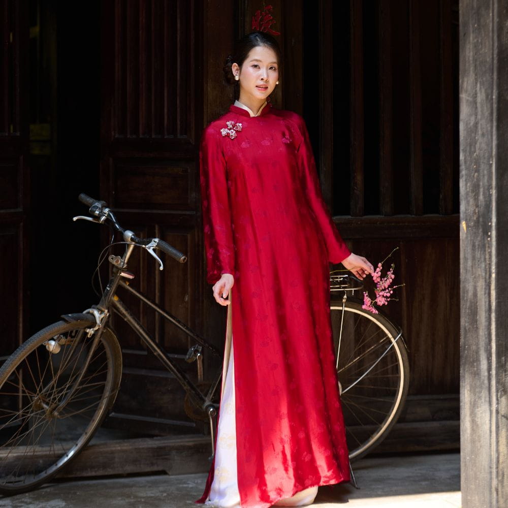 Áo dài Hy Nguyệt - Lụa Tơ Tằm Cao Cấp, Vẻ Đẹp Thanh Tao