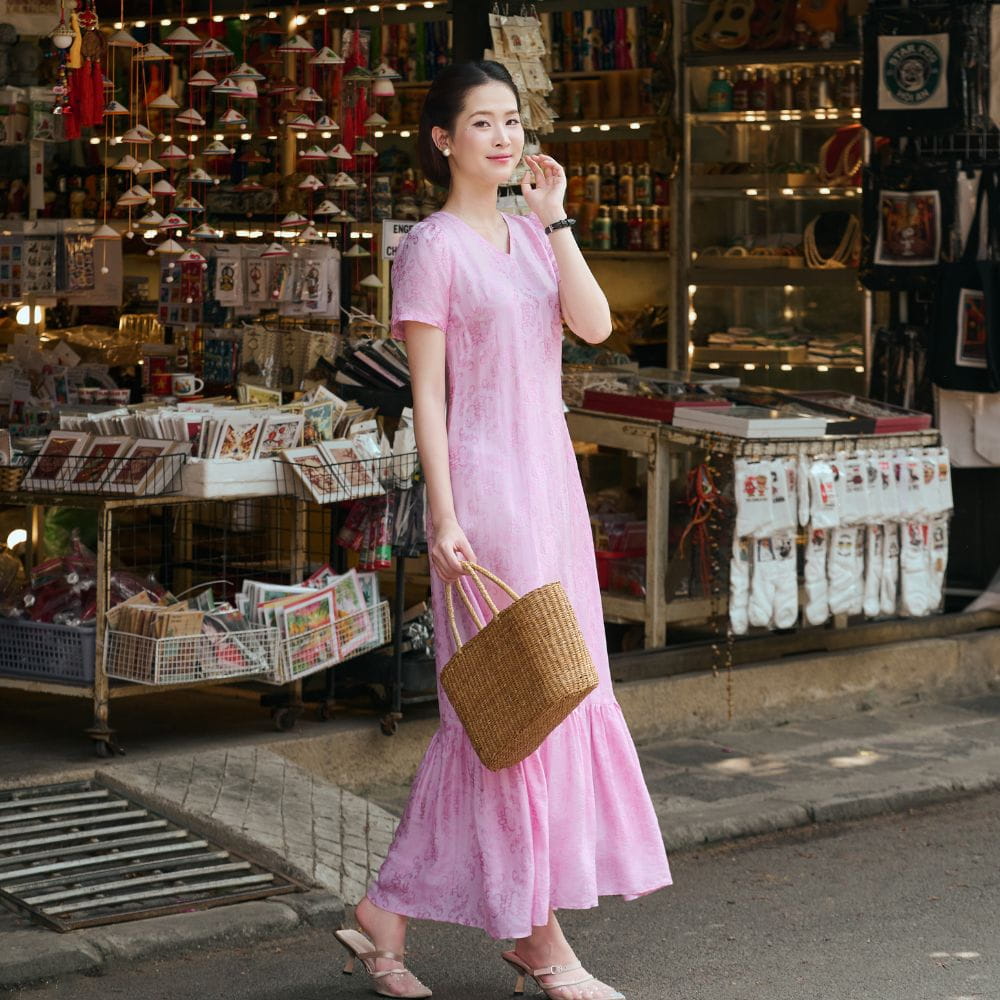 Váy Lụa Tơ Tằm Hồng Thanh Cổ Chữ V - Váy Lụa To Tằm Thon Gọn Thân Tôn Dáng