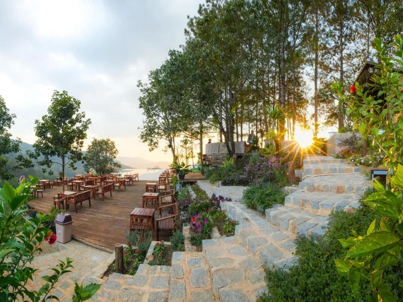 Đà Lạt - địa điểm lý tưởng để chụp hình với váy lụa.