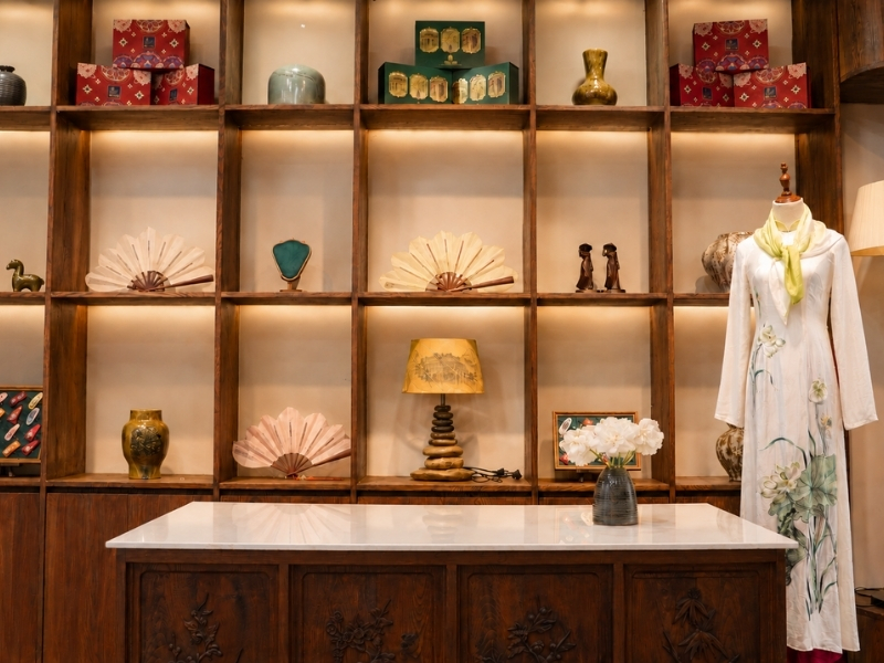 Không Gian Showroom Mang Đậm Tính Văn Hóa, Tinh Tế và Sang Trọng