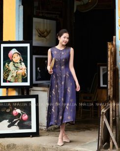 Váy Lụa Thư Ngọc Màu Tím Than-  Lụa Tơ Tằm Dáng A-line Sang Trọng