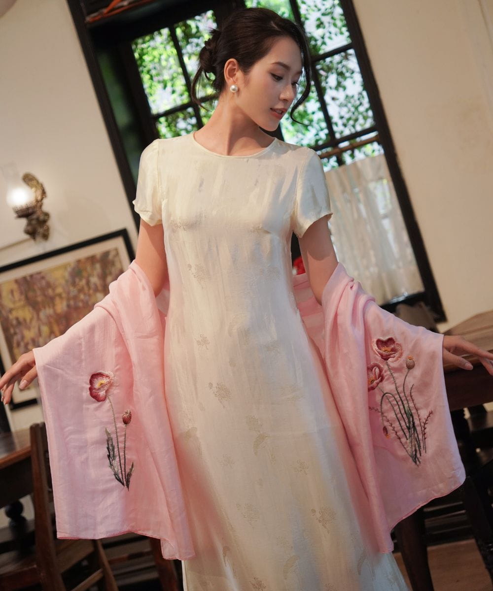 Khăn Lụa Tơ Tằm Thêu Tay Hoa Poppy Màu Hồng – Quà Tặng Khăn Lụa | NHÀ LỤA